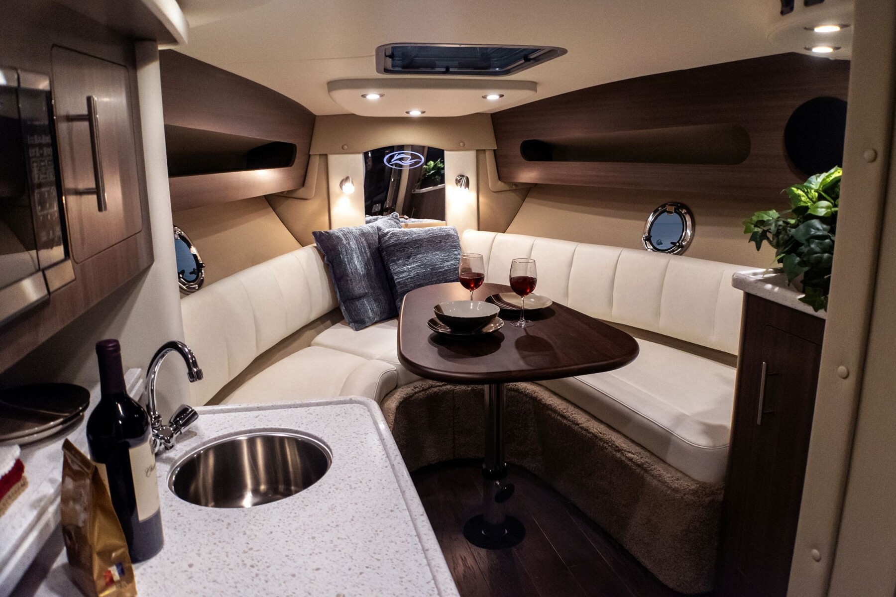 What materials are best for boat cabinets