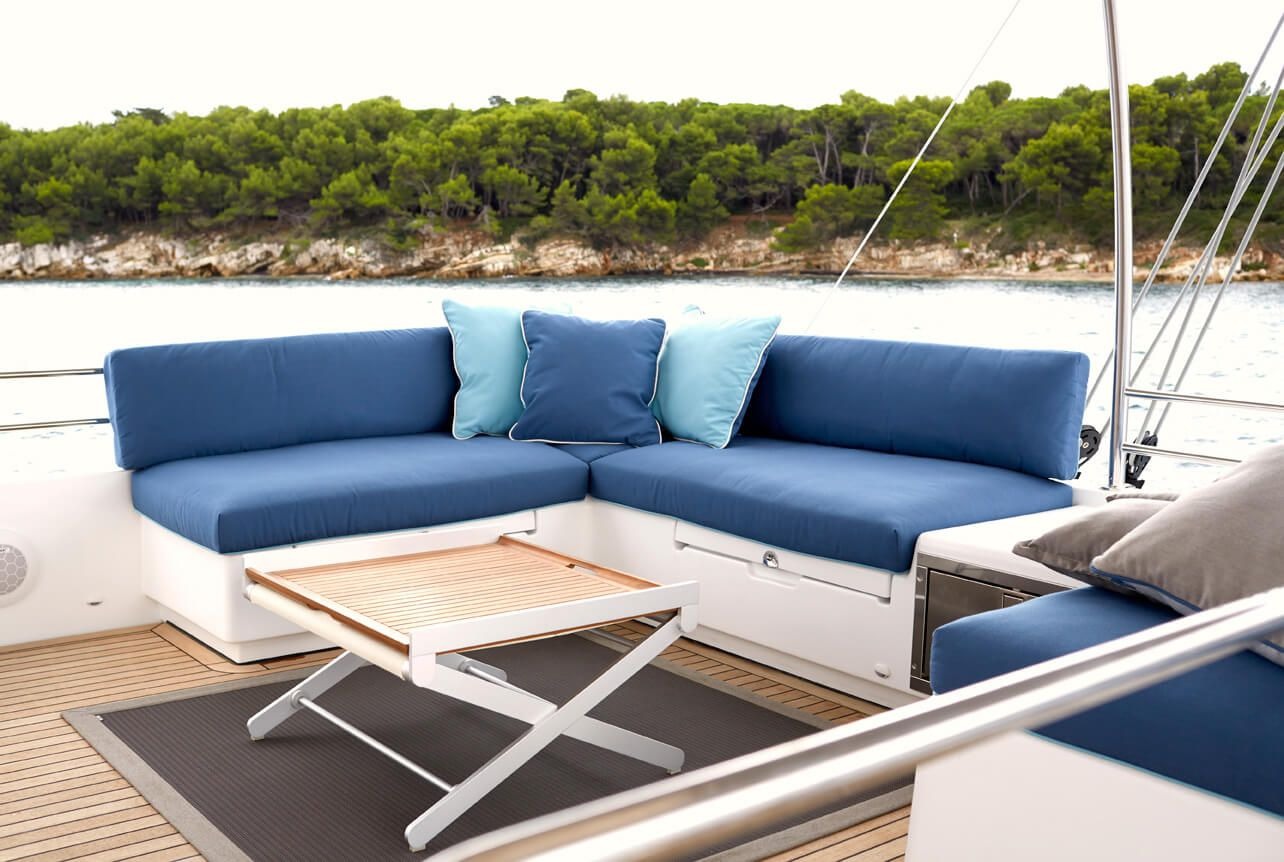 What are the popular furniture used in custom boat